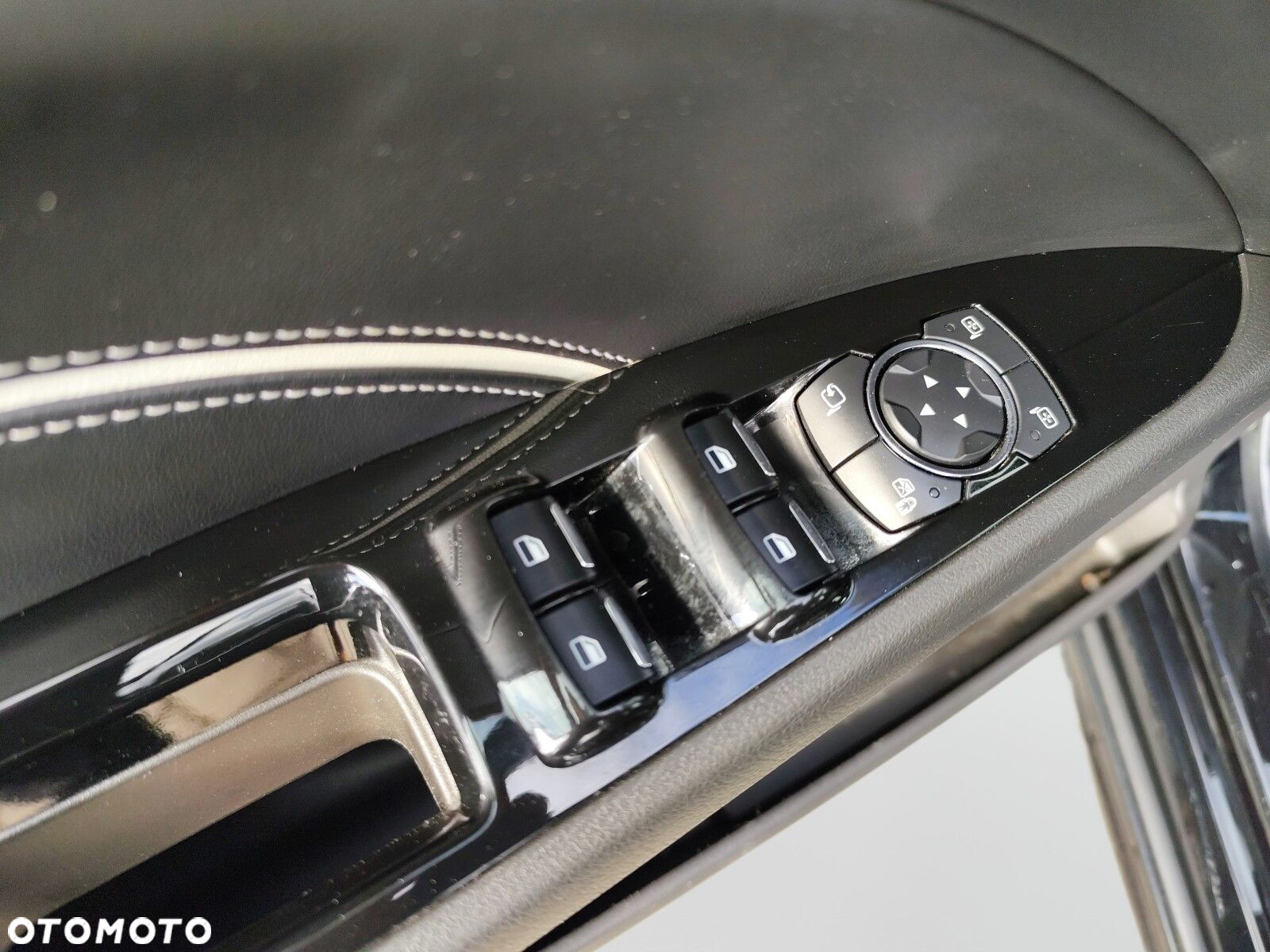 Ford Mondeo - 13