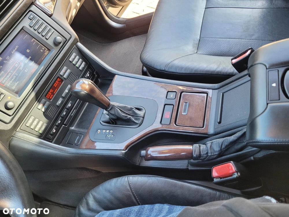 BMW Seria 5 - 32