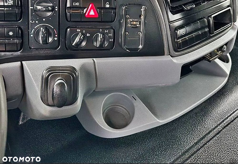 Mercedes-Benz Bezwypadkowy_Serwisowany_TOP-STAN - 9