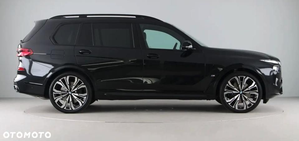 BMW X7 - 6