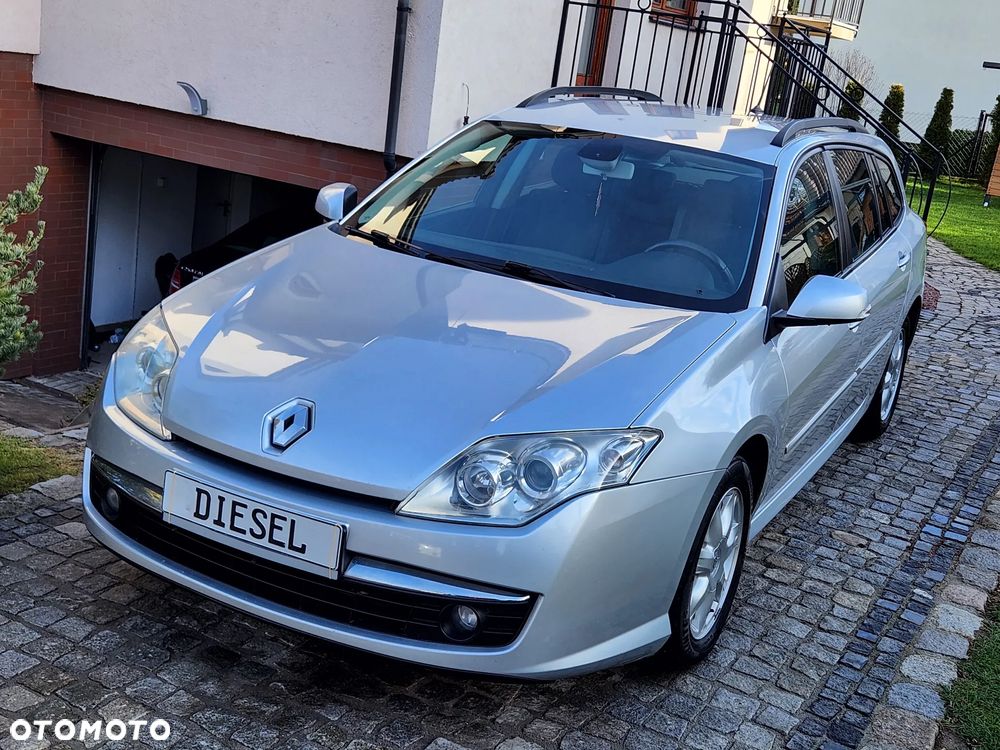 Renault Laguna - 1