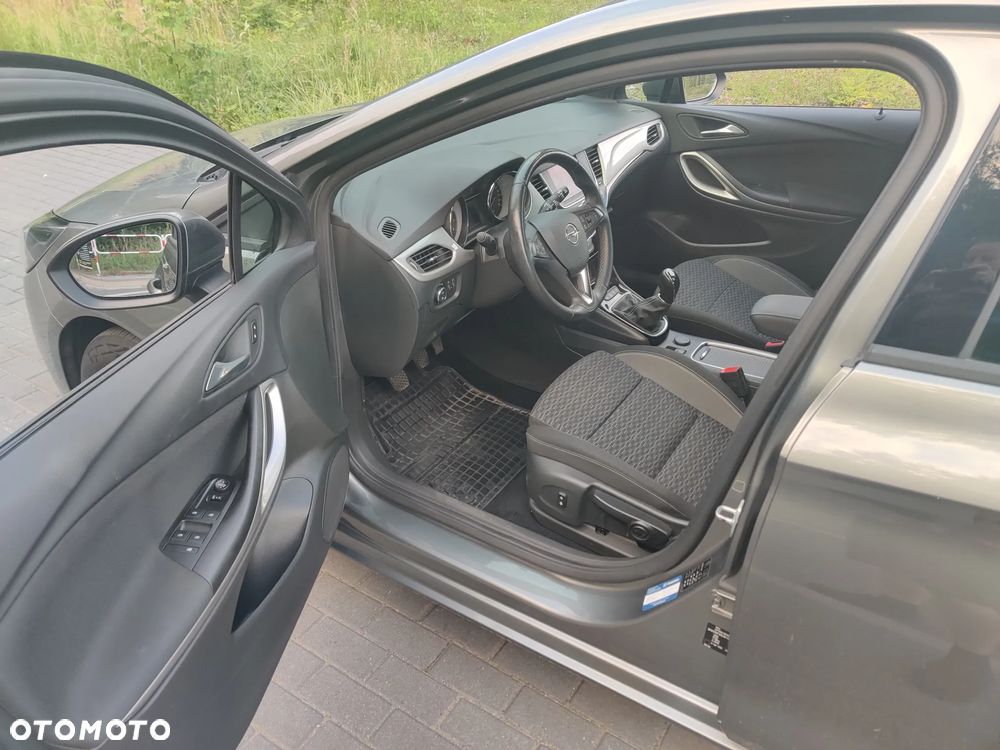 Opel Astra 1.2 T GS Line S&S - 17