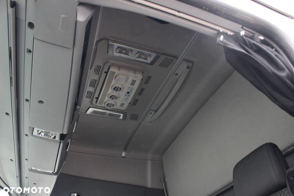 Renault T440 *13L* / 6- NOWYCH OPON/ VIN MD /KLIMA POSTOJOWA / GPS /PEŁNY SPOILER /ACC / BL.MOSTU / Euro 6 /*SERWIS FR*/ STAN IDEALNY / - 8