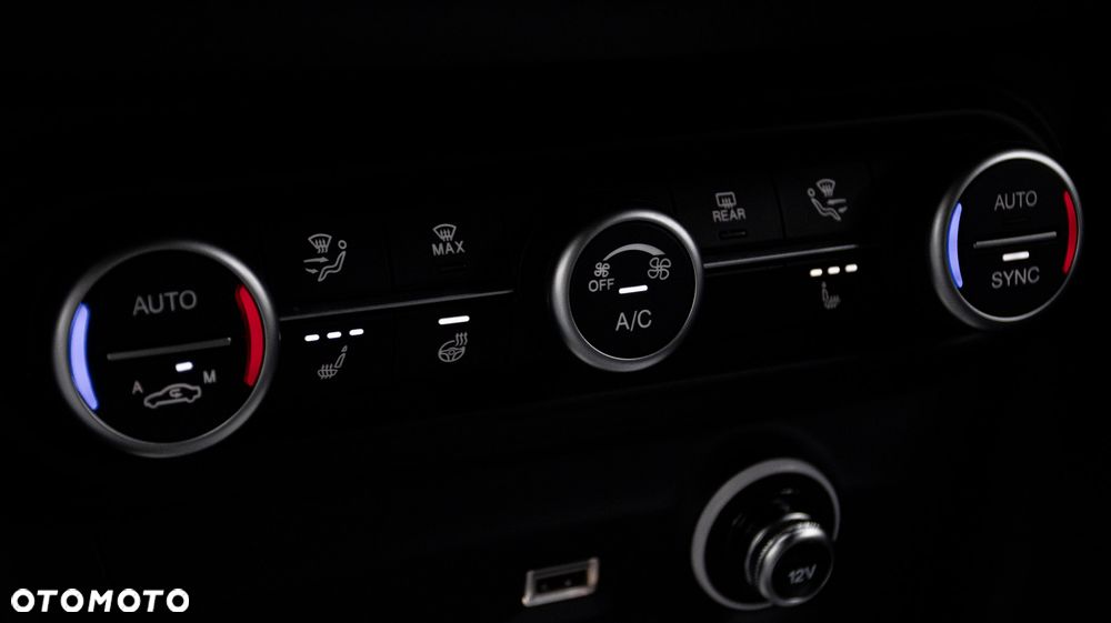 Alfa Romeo Stelvio 2.0 Turbo Veloce Q4 - 26