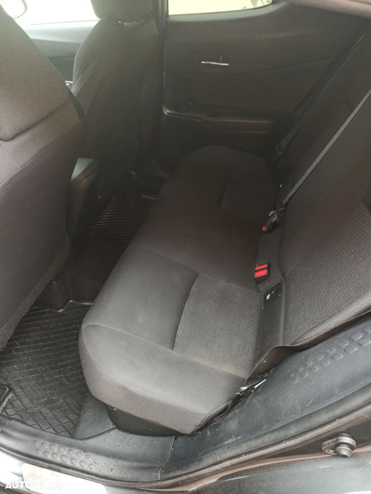 Toyota C-HR 1.8 HEV 140 CP 4x2 CVT Exclusive - 12