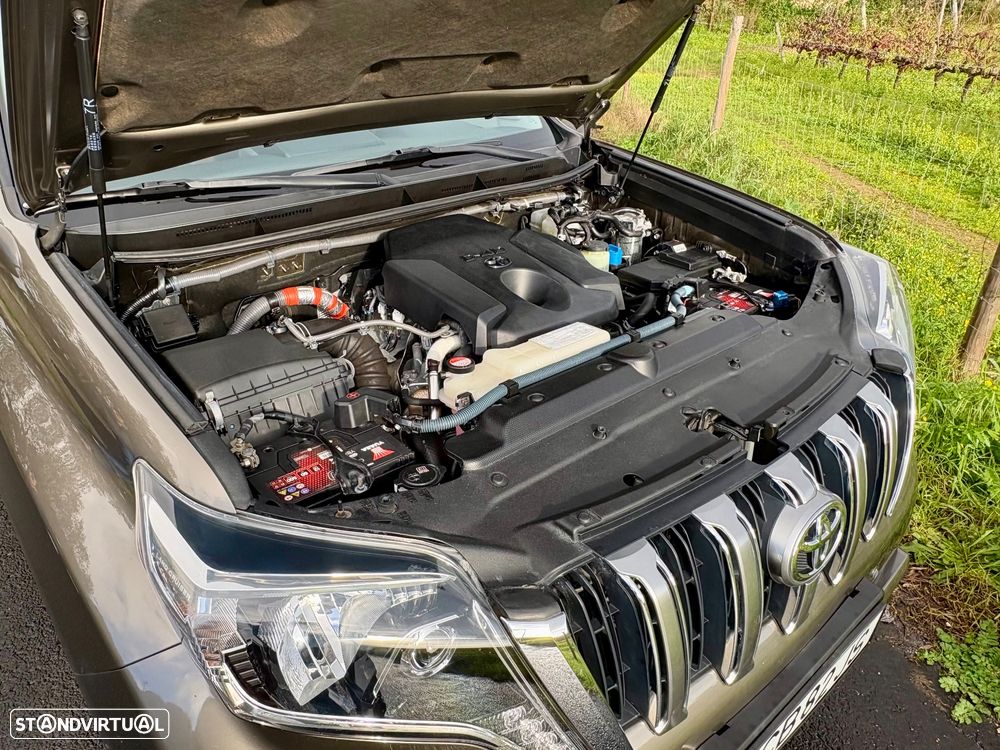 Toyota Land Cruiser 2.8 D-4D Auto - 15