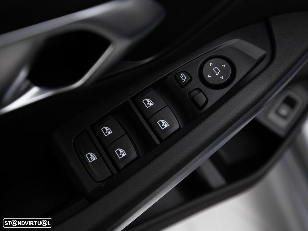 BMW 330 i xDrive Aut. - 15