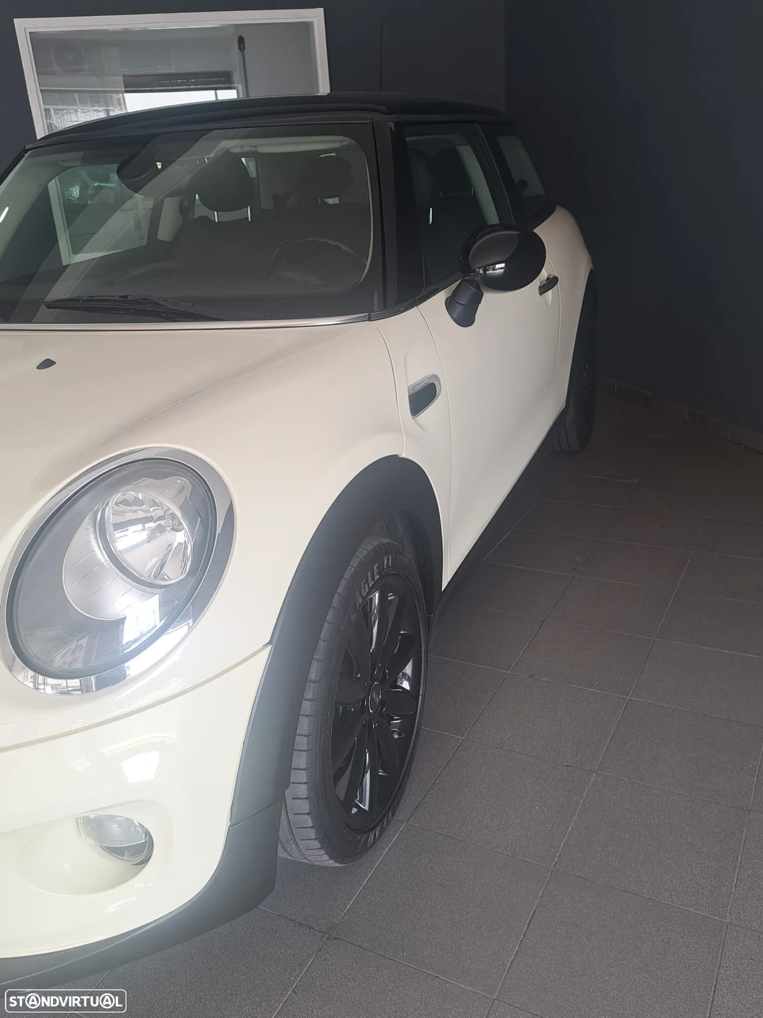 MINI 3 Portas Cooper D - 5
