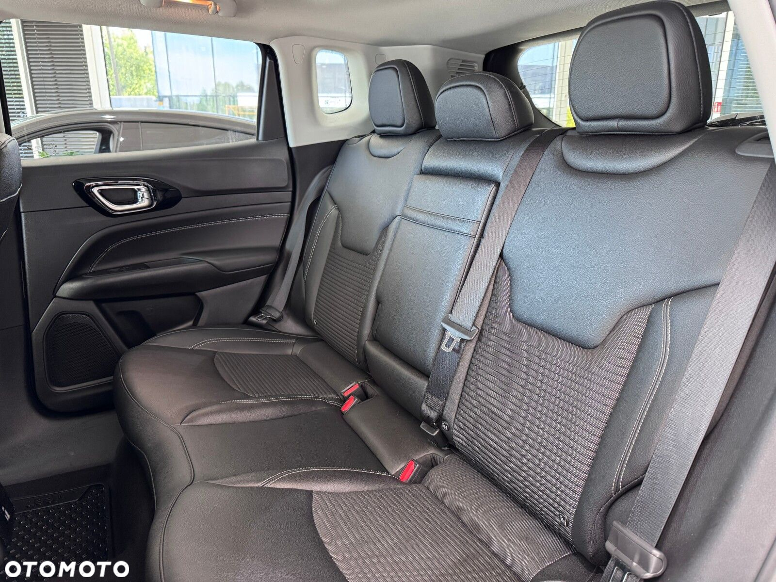 Jeep Compass 1.3 TMair Limited FWD S&S DDCT - 13