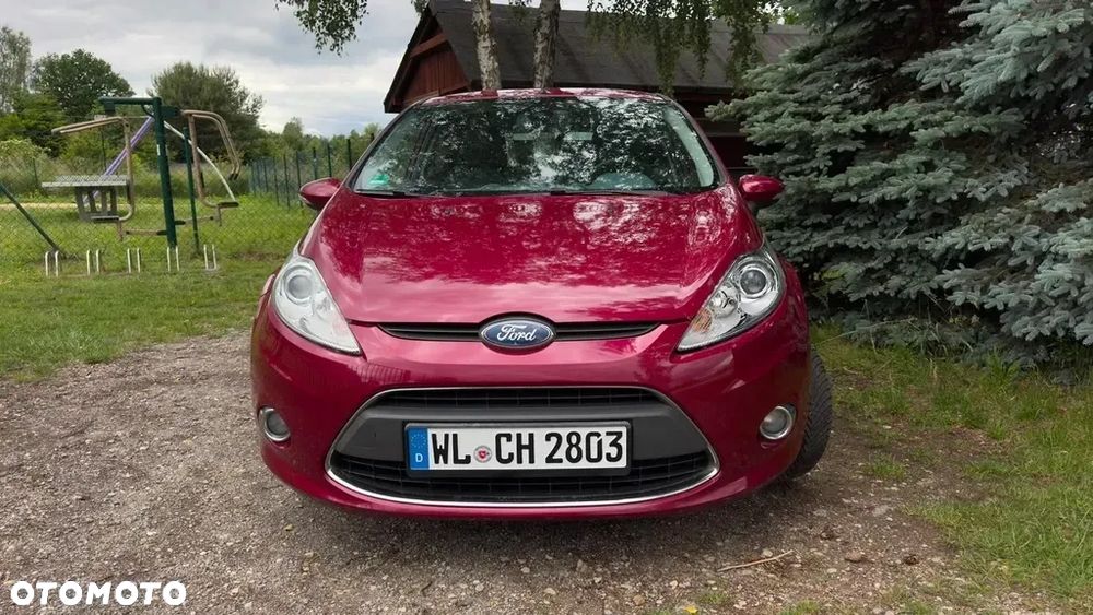 Ford Fiesta - 25