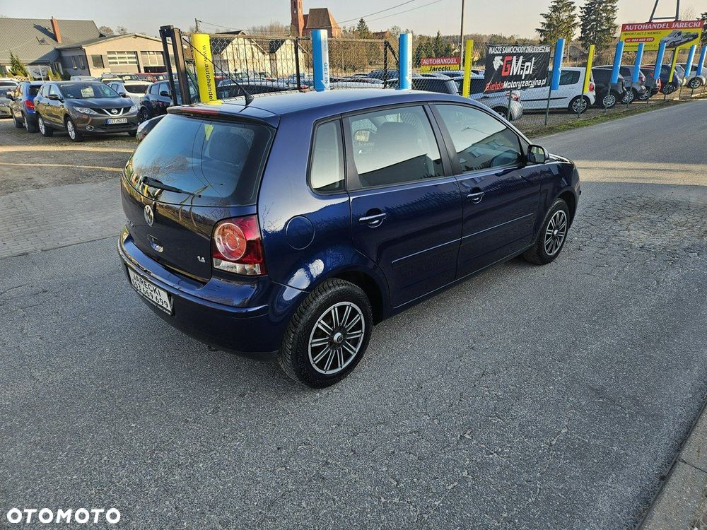Volkswagen Polo 1.4 - 4