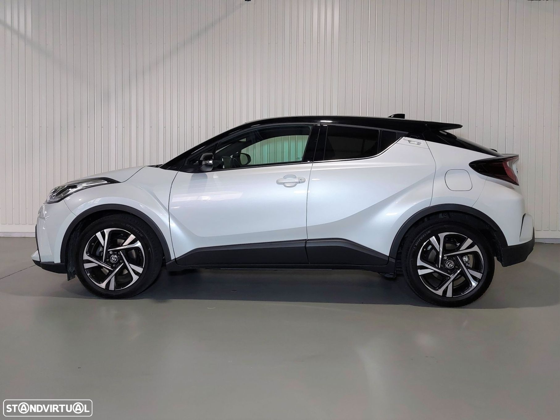 Toyota C-HR - 3
