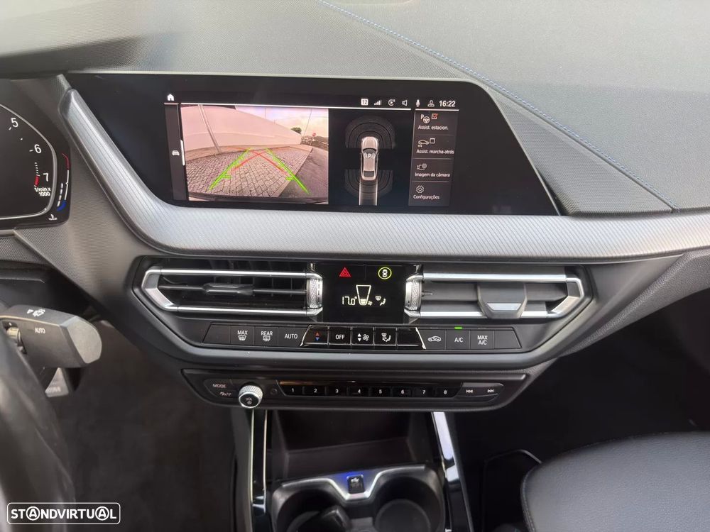 BMW 218 Gran Coupé i Pack Desportivo M - 16