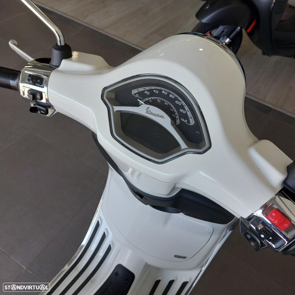 Vespa Primavera - 10