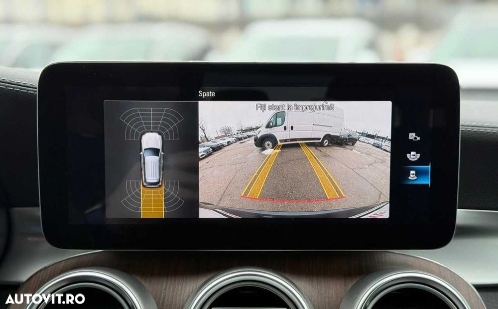 Mercedes-Benz GLC - 29