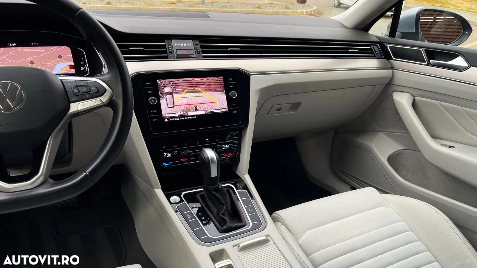 Volkswagen Passat Variant 2.0 TDI DSG Elegance - 16
