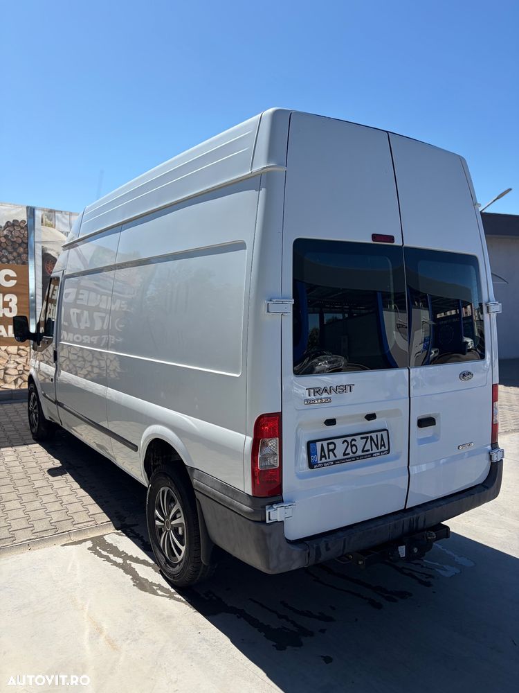 Ford Transit - 3