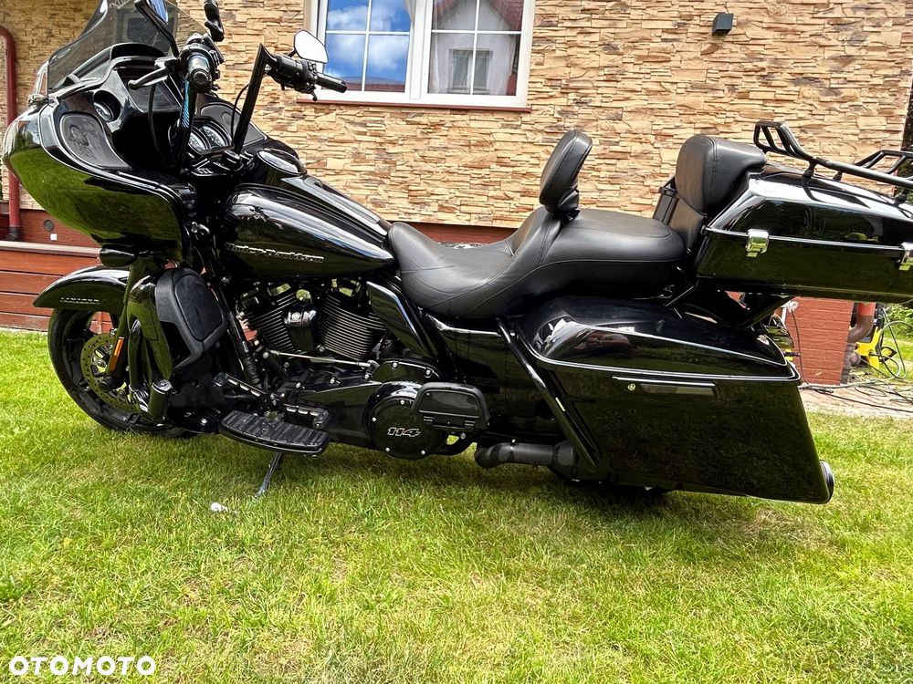 Harley-Davidson Touring Road Glide - 3