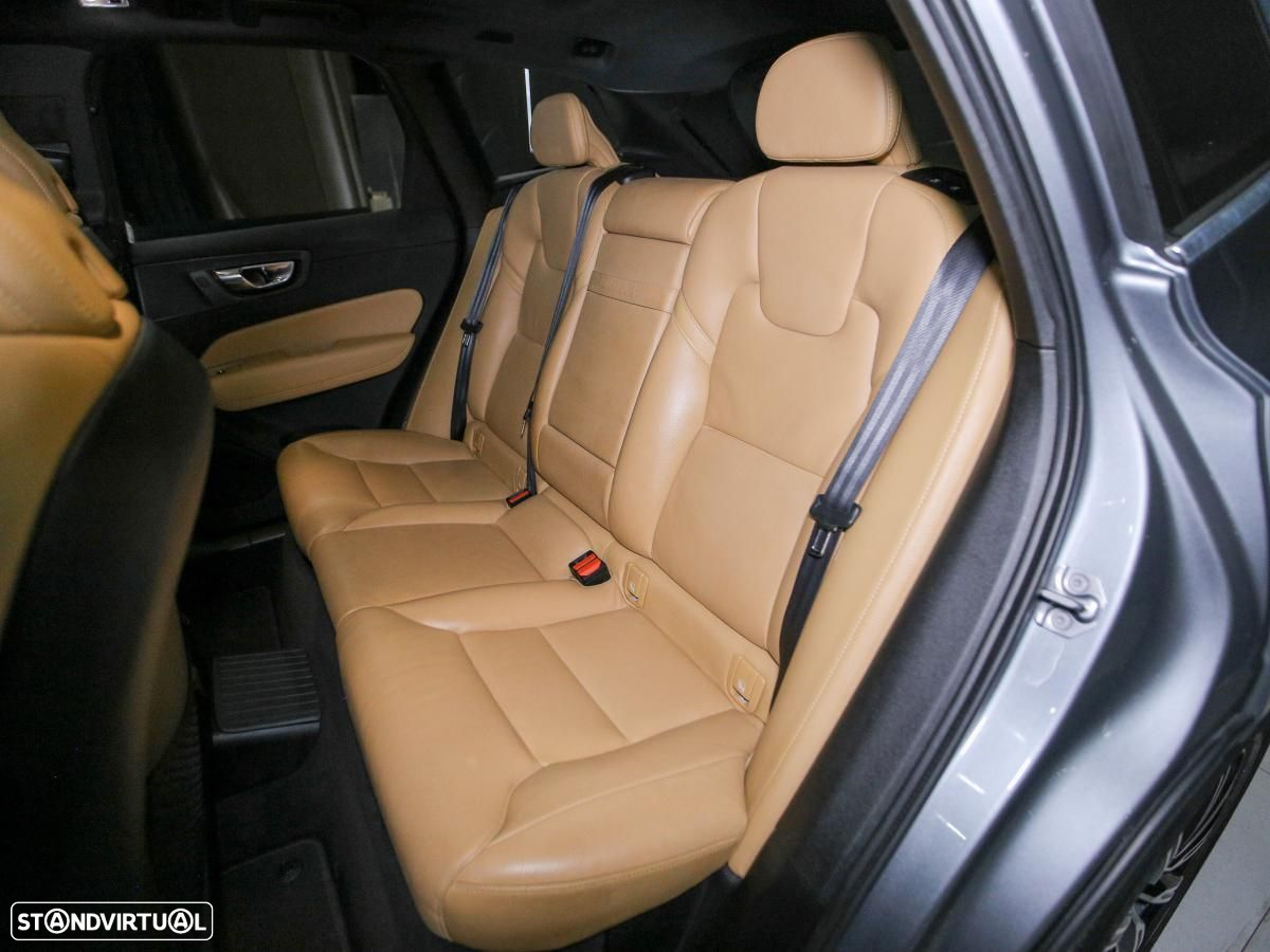 Volvo XC 60 2.0 T8 PHEV Inscription AWD - 11