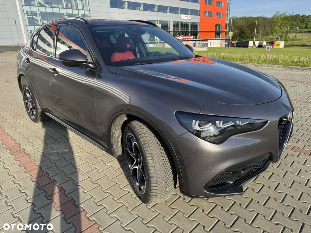 Alfa Romeo Stelvio - 7