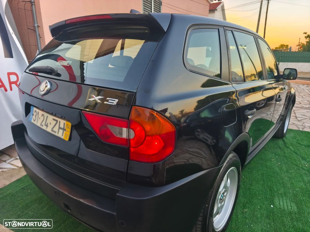BMW X3 2.0 d SE - 4
