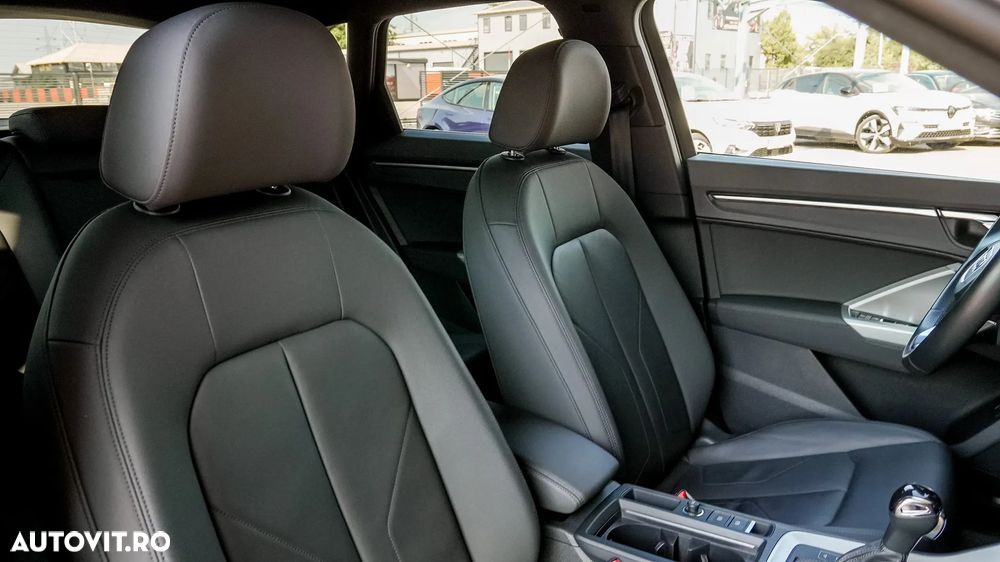 Audi Q3 - 35