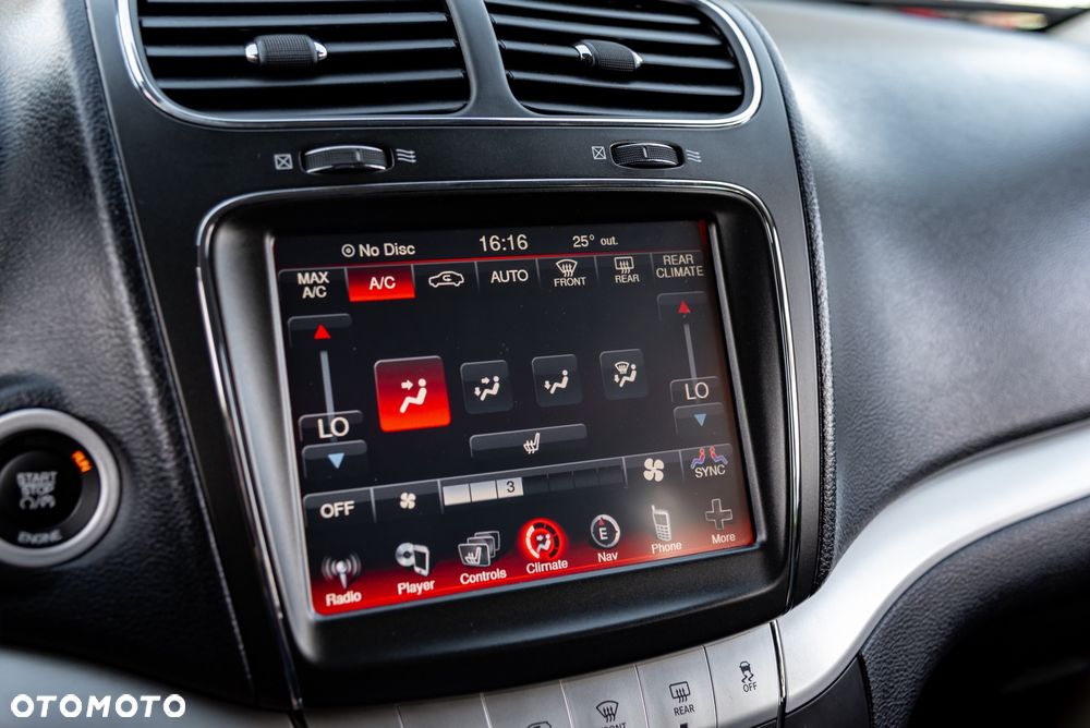 Fiat Freemont 2.0 Multijet Lounge AWD - 33