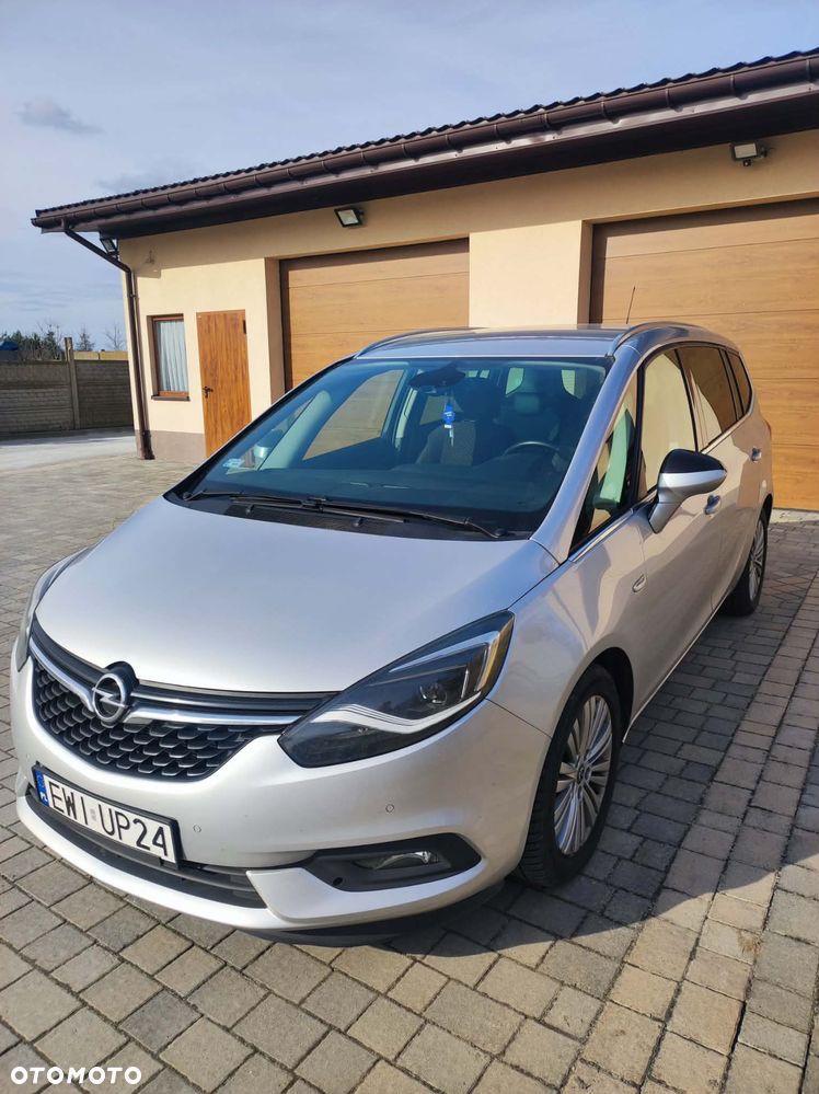 Opel Zafira 1.4 T Elite - 1