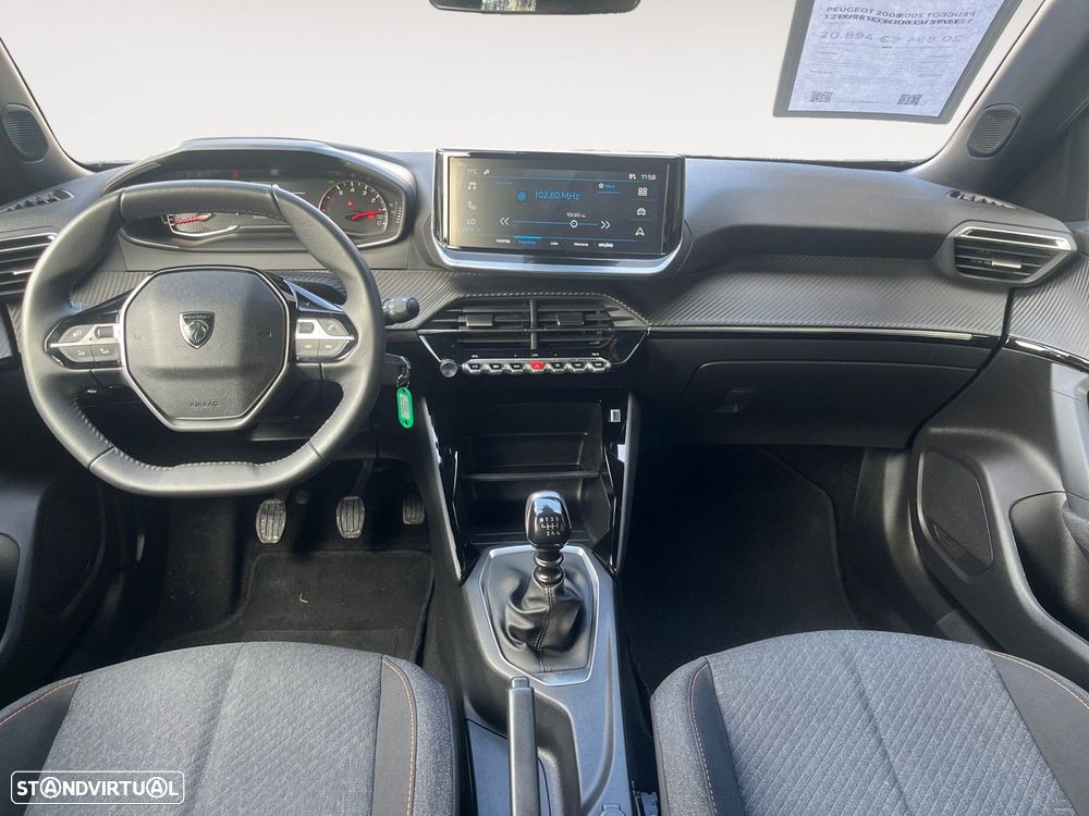 Peugeot 2008 1.2 PureTech Style - 11