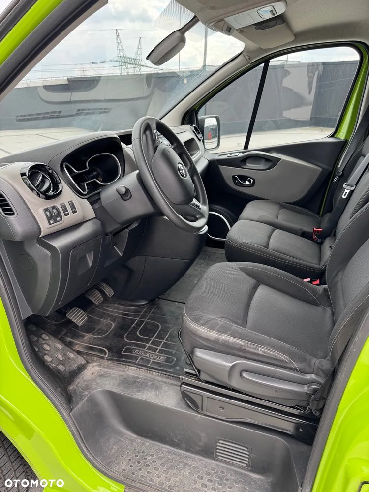 Renault Trafic - 10