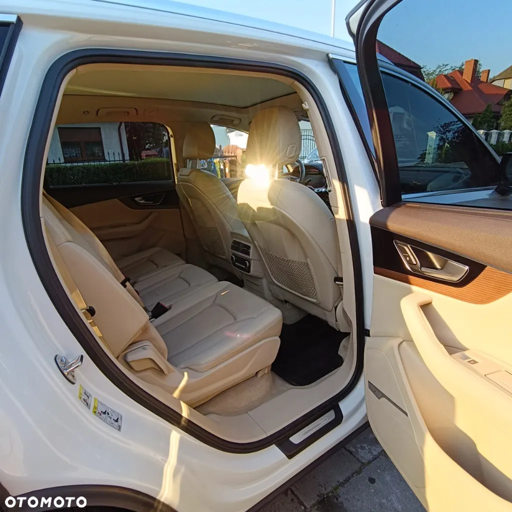 Audi Q7 3.0 TFSI Quattro Tiptronic - 10
