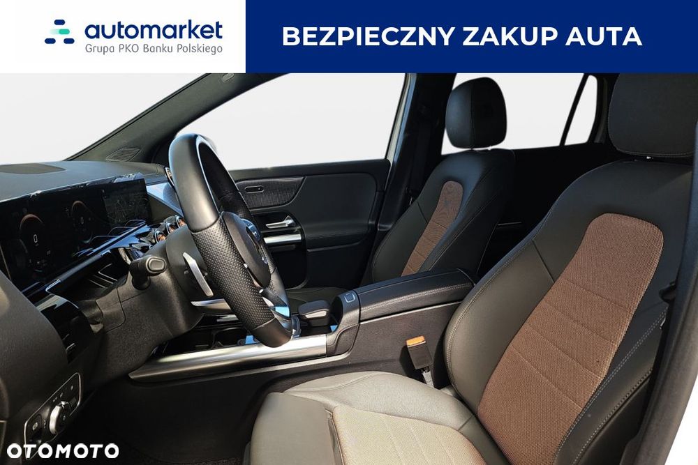 Mercedes-Benz EQA 300 66.5kWh 4-Matic Electric Art - 10