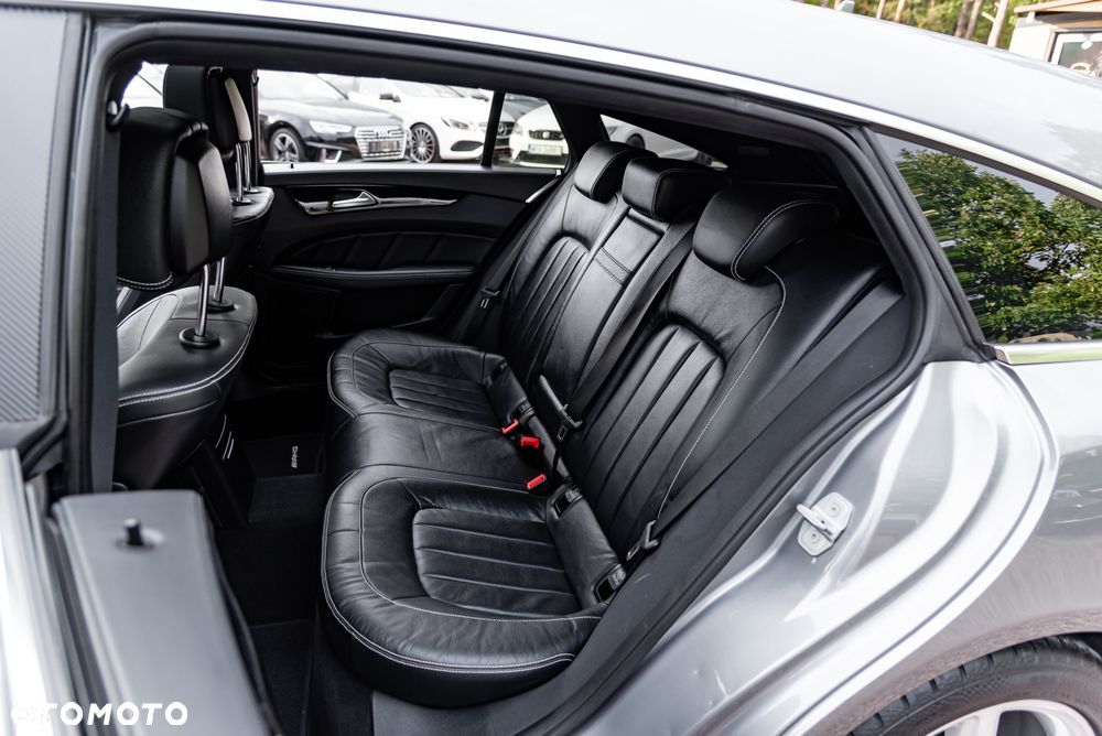 Mercedes-Benz CLS 350 CDI 4Matic 7G-TRONIC - 21