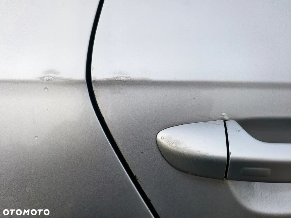 Volkswagen Passat 2.0 TDI Comfortline - 20