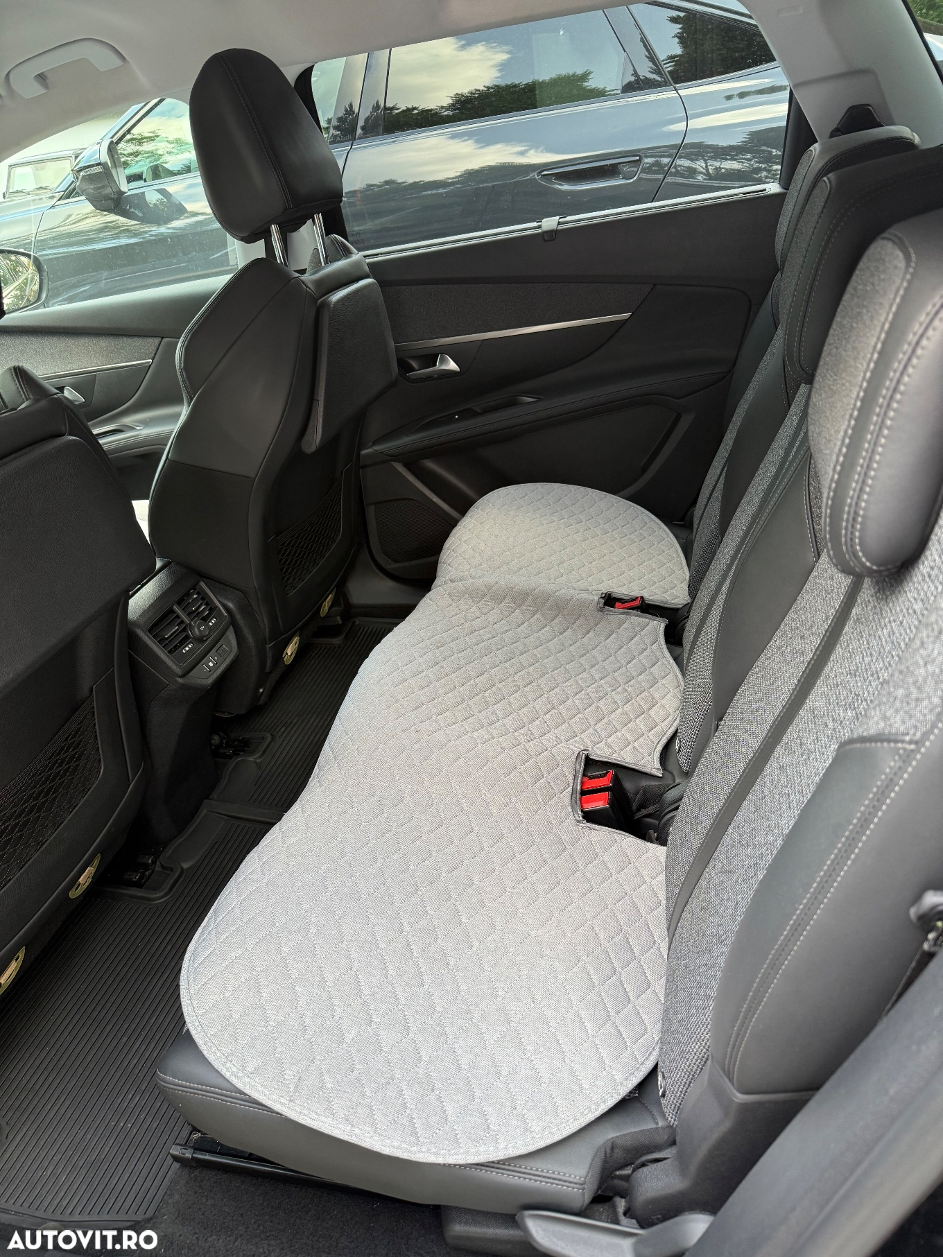 Peugeot 5008 1.5 BlueHDI s&s EAT8 GT-Line - 6