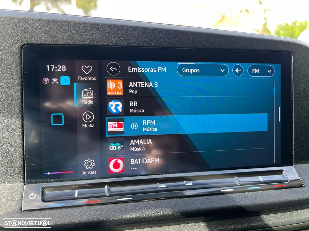 VW CADDY MAXI 2.0 TDI - 26