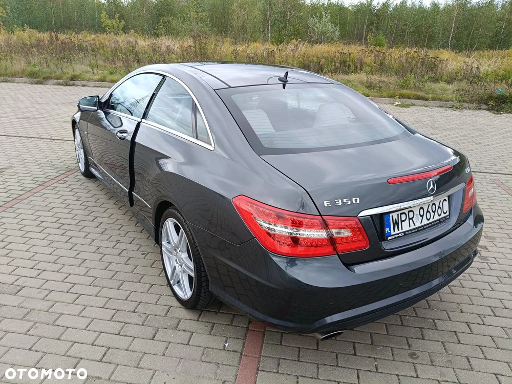 Mercedes-Benz Klasa E 350 CDI BlueEff - 12