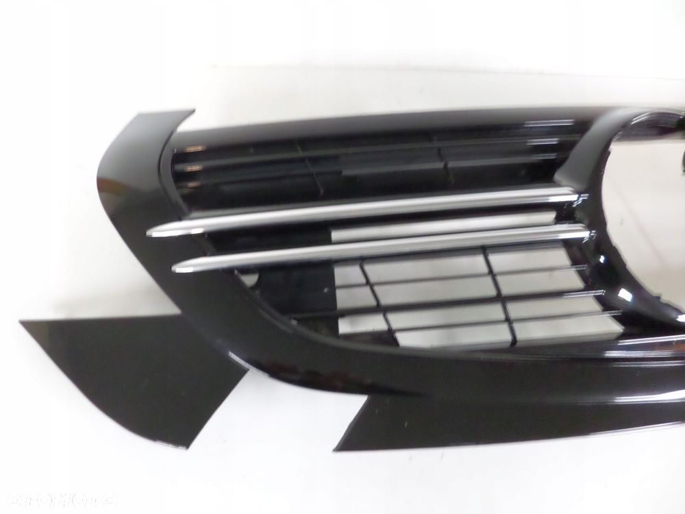 atrapa kratka grill mercedes eqc w293 19- amg - 4