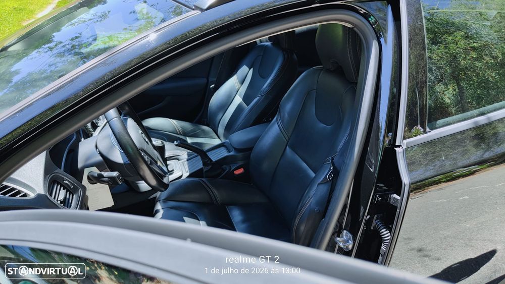 Volvo V40 Cross Country 2.0 D3 - 13