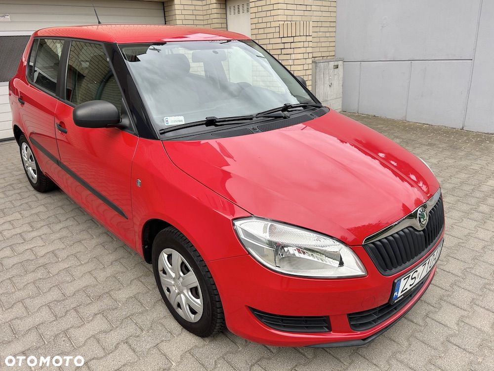 Skoda Fabia - 10