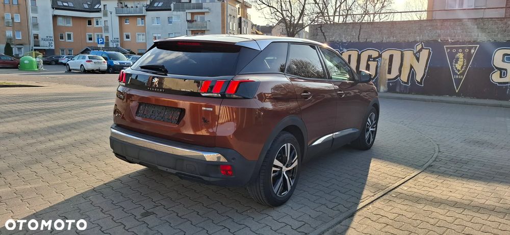 Peugeot 3008 PureTech 130 Stop & Start GPF Allure Business-Paket - 5