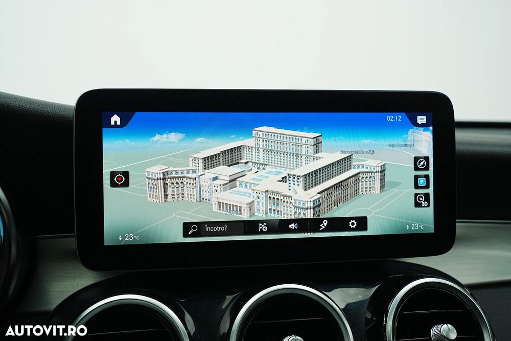 Mercedes-Benz GLC Coupe 300 4Matic 9G-TRONIC AMG Line Plus - 40