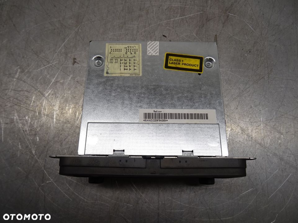 VW GOLF V HB 5D 03-09 1.4FSI RADIO 1K0035186J - 3