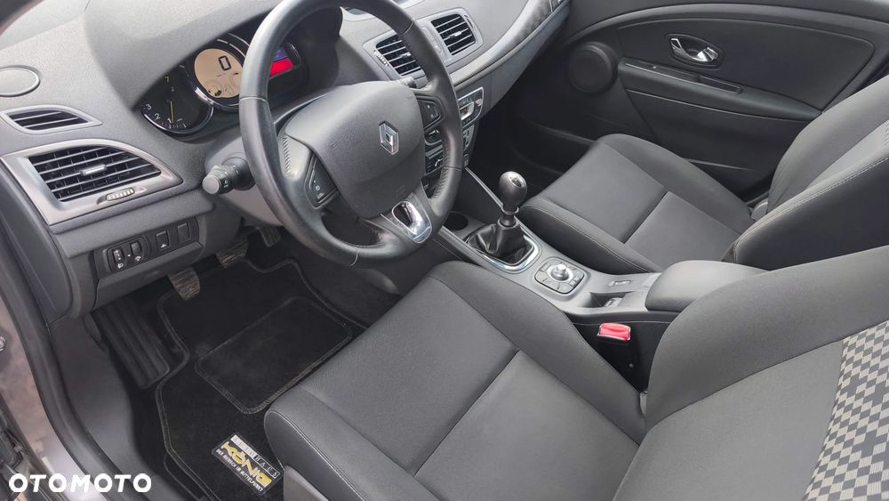 Renault Megane 1.6 16V 110 Dynamique - 12