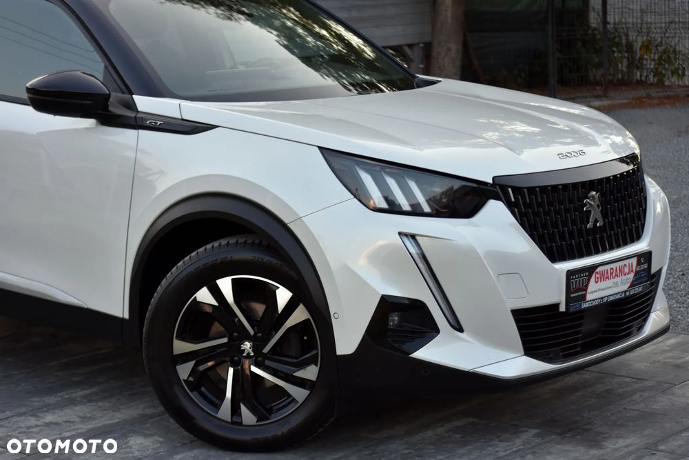 Peugeot 2008 PureTech 130 EAT8 GT Pack - 8