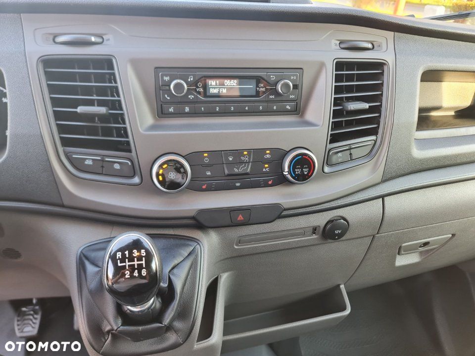 Ford Transit - 8