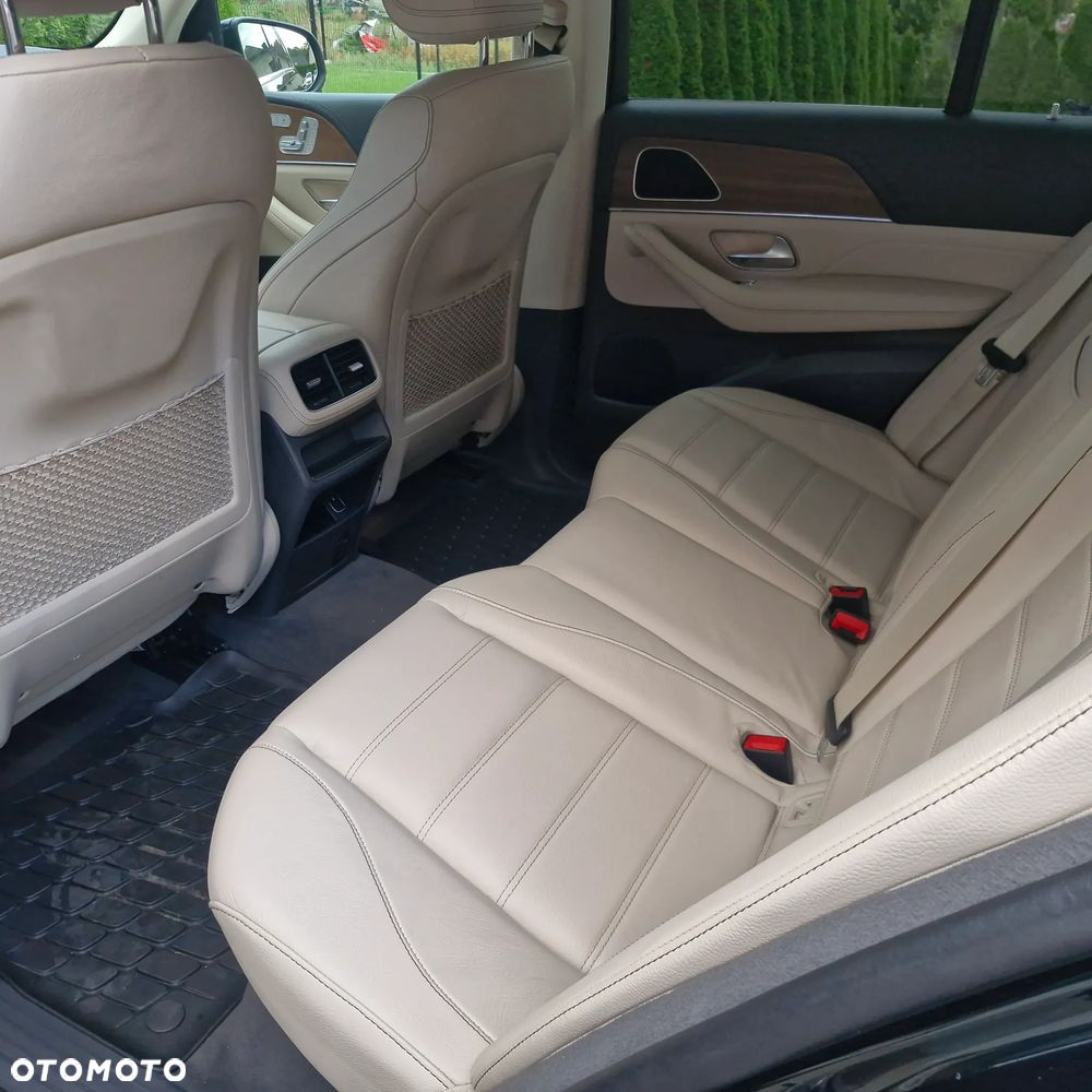 Mercedes-Benz GLE 300 d 4-Matic - 8