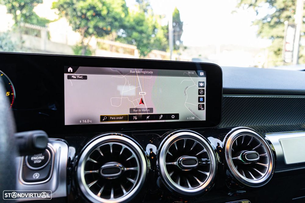 Mercedes-Benz GLB 180 d AMG Line - 14