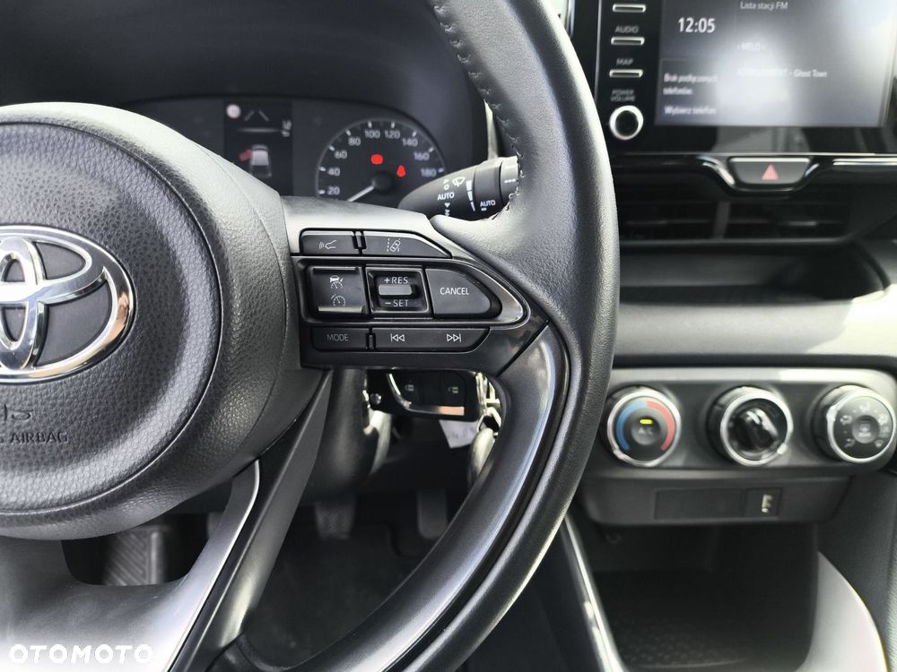 Toyota Yaris - 18