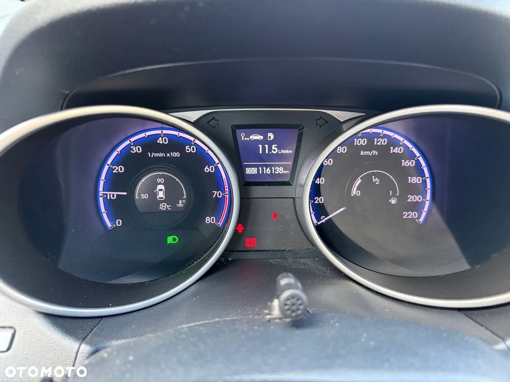 Hyundai ix35 - 12